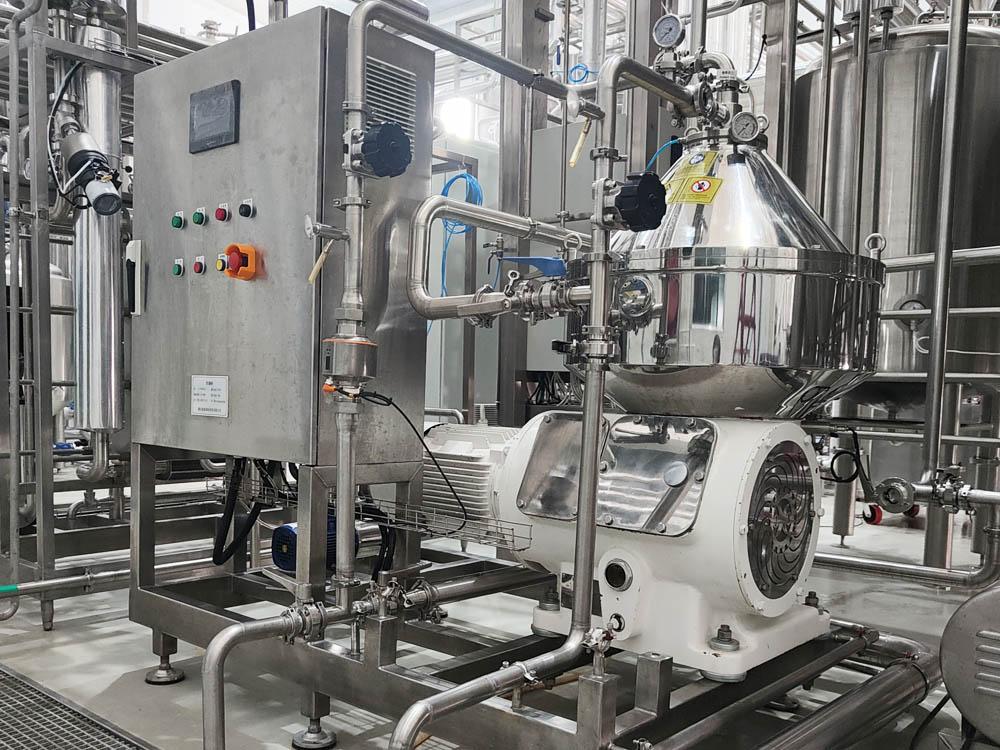 <b>4000L-5000L/Hr Disk Centrifug</b>